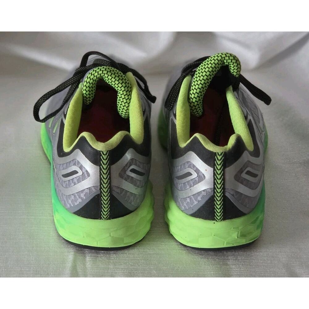 New Balance Men’s Fresh Foam 980 Running Shoes Size 13 D Gray Neon Yellow Green - Picture 3 of 9